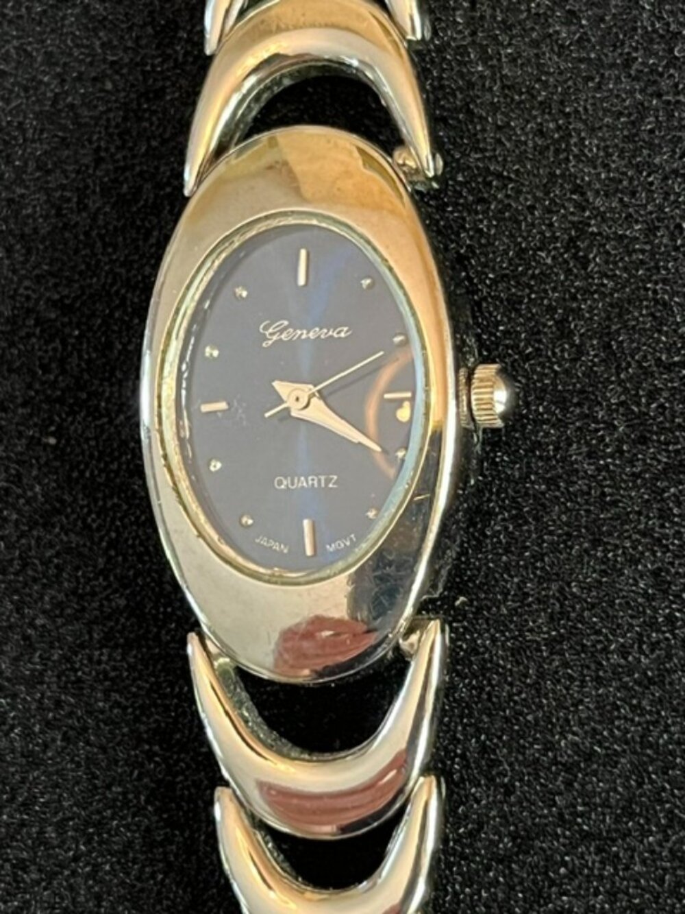 GENEVA | Silver-tone Bracelet watch Blue Dial-EUC-NEW Battery